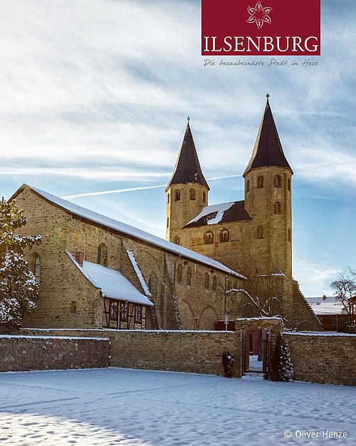 Winterzauber im Harz ❄️✨
Das Kloster Drübeck lädt zu stillen Spaziergängen und besonderen Momenten ein. 
#KlosterDrübeck...