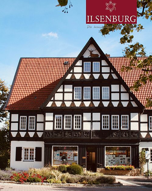 🏛️ Tradition am Marktplatz – die Hirsch-Apotheke Ilsenburg 🏛️

Seit 1939 prägt die Hirsch-Apotheke mit ihrer...